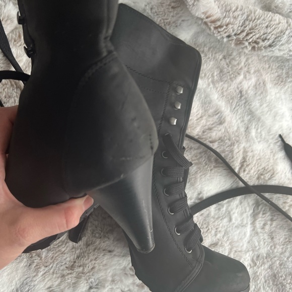 COPY - Black lace up heel boots. Size 11. - Picture 3 of 6